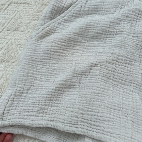 Worn once Sablyn gauze Silvie shorts - Picture 4 of 4